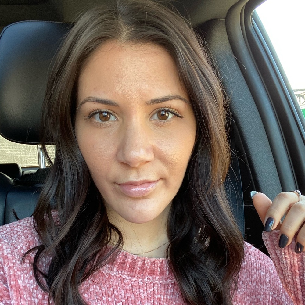 Meet your Posher, Valerie